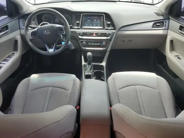 5NPE24AF3KH748189 2019 HYUNDAI SONATA - Image 8