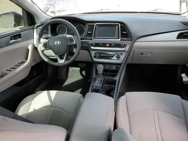 5NPE24AF3KH749603 2019 HYUNDAI SONATA - Image 8