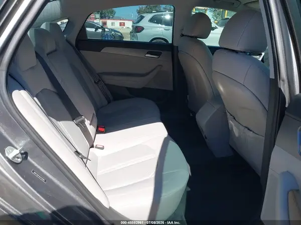 5NPE24AF3KH752095 2019 HYUNDAI SONATA - Image 8