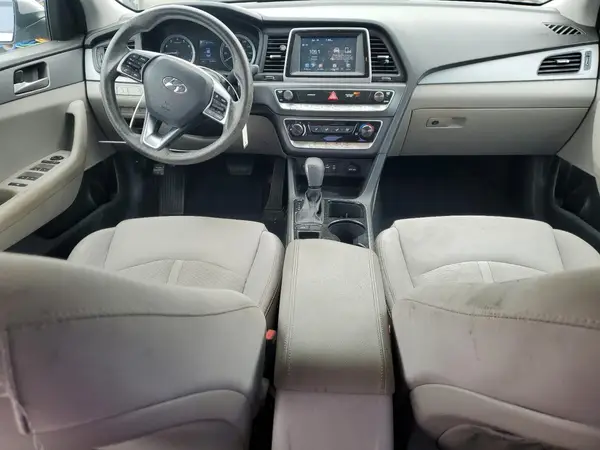 5NPE24AF3KH752663 2019 HYUNDAI SONATA - Image 8