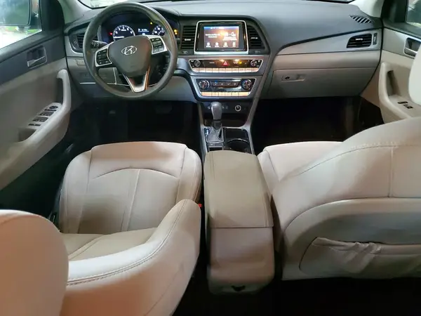 5NPE24AF3KH756695 2019 HYUNDAI SONATA - Image 8