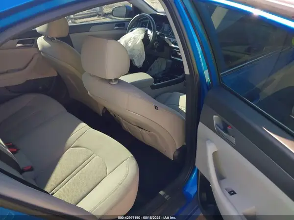 5NPE24AF3KH757295 2019 HYUNDAI SONATA - Image 8