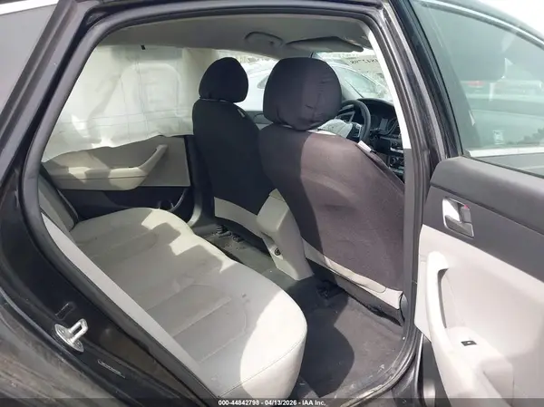 5NPE24AF3KH759242 2019 HYUNDAI SONATA - Image 8