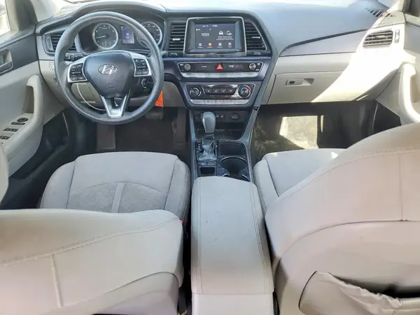 5NPE24AF3KH760956 2019 HYUNDAI SONATA - Image 8