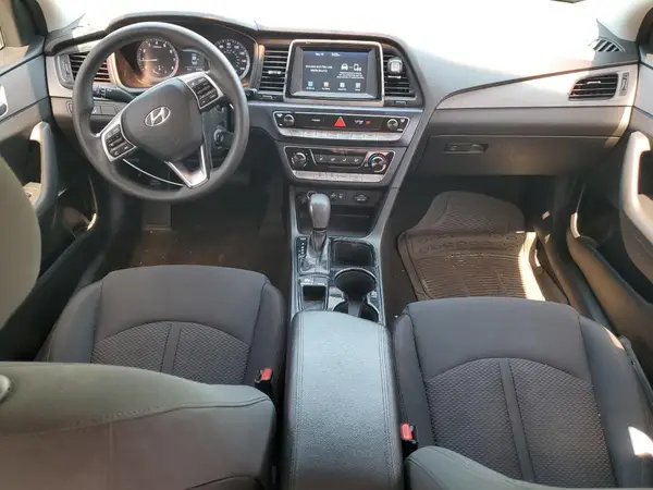 5NPE24AF3KH768149 2019 HYUNDAI SONATA - Image 8