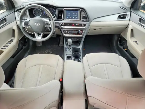 5NPE24AF3KH769575 2019 HYUNDAI SONATA - Image 8