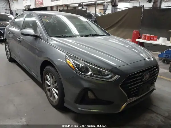 5NPE24AF3KH777076 2019 HYUNDAI SONATA - Image 1
