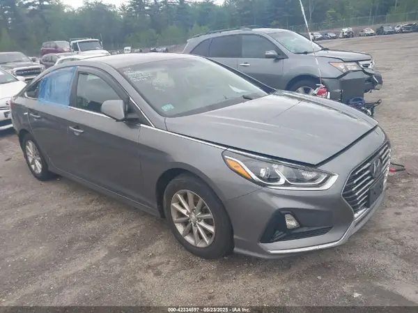 5NPE24AF3KH778275 2019 HYUNDAI SONATA - Image 1