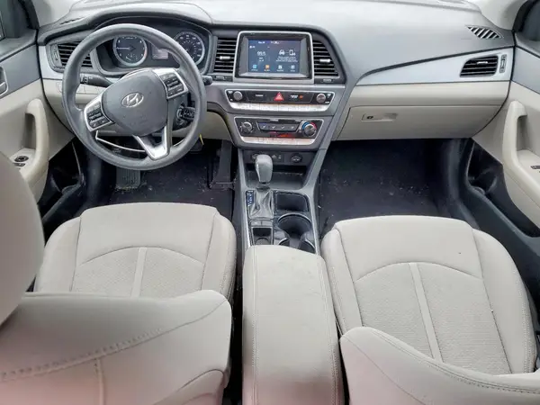 5NPE24AF3KH780656 2019 HYUNDAI SONATA - Image 8