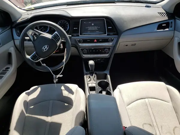 5NPE24AF3KH782519 2019 HYUNDAI SONATA - Image 8