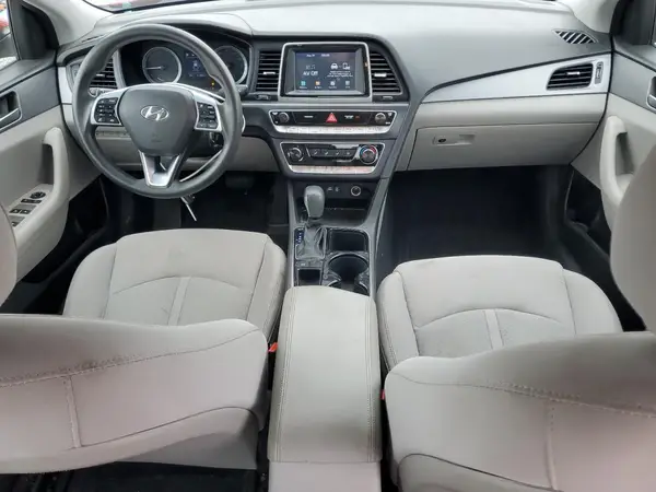 5NPE24AF3KH788384 2019 HYUNDAI SONATA - Image 8