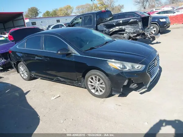 5NPE24AF3KH790197 2019 HYUNDAI SONATA - Image 1