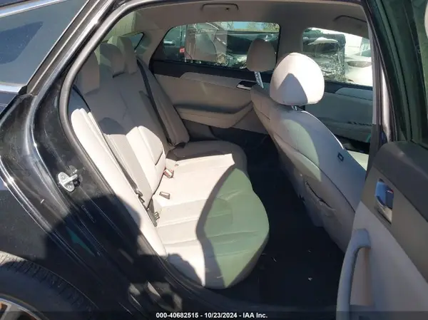 5NPE24AF3KH790197 2019 HYUNDAI SONATA - Image 8