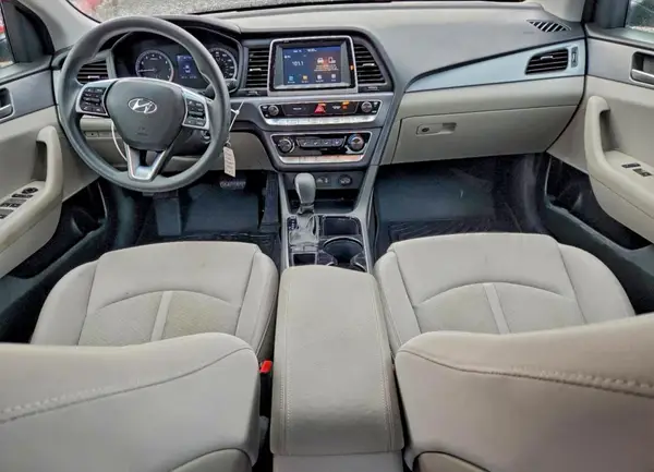 5NPE24AF3KH801649 2019 HYUNDAI SONATA - Image 8
