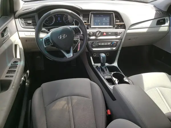 5NPE24AF3KH802073 2019 HYUNDAI SONATA - Image 8