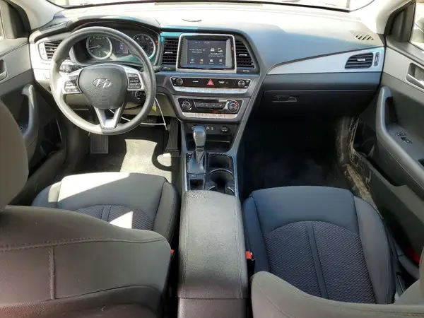 5NPE24AF3KH808603 2019 HYUNDAI SONATA - Image 8