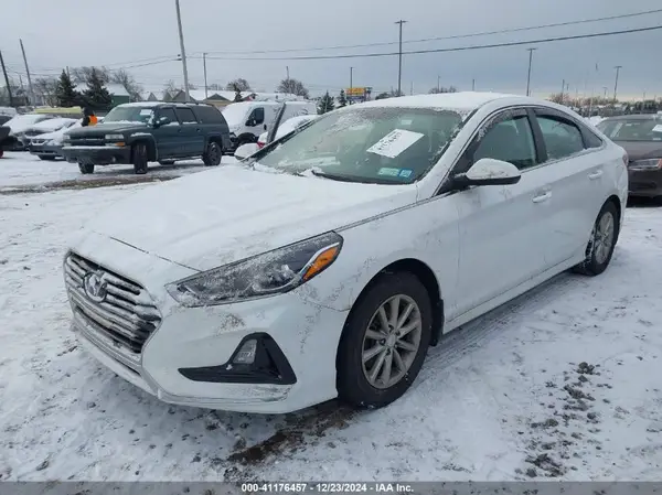 5NPE24AF3KH813042 2019 HYUNDAI SONATA - Image 2