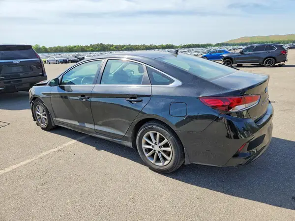 5NPE24AF3KH813834 2019 HYUNDAI SONATA - Image 2