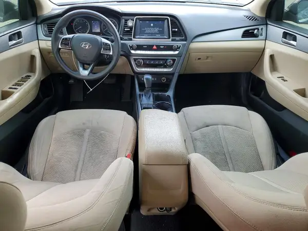 5NPE24AF3KH813879 2019 HYUNDAI SONATA - Image 8