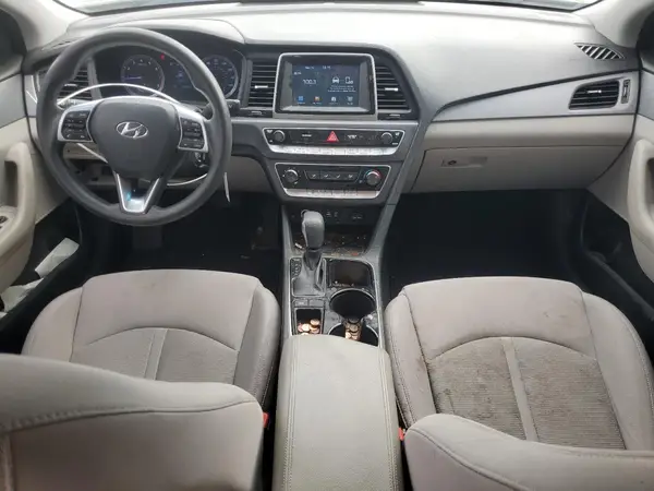 5NPE24AF3KH819486 2019 HYUNDAI SONATA - Image 8