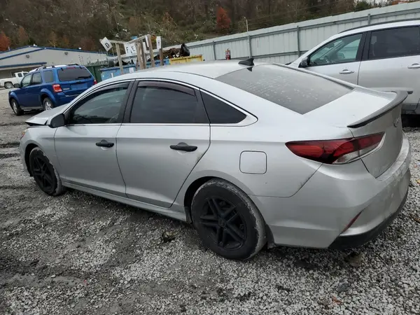 5NPE24AF3KH819987 2019 HYUNDAI SONATA - Image 2