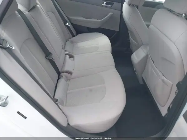 5NPE24AF4GH261493 2016 HYUNDAI SONATA - Image 8