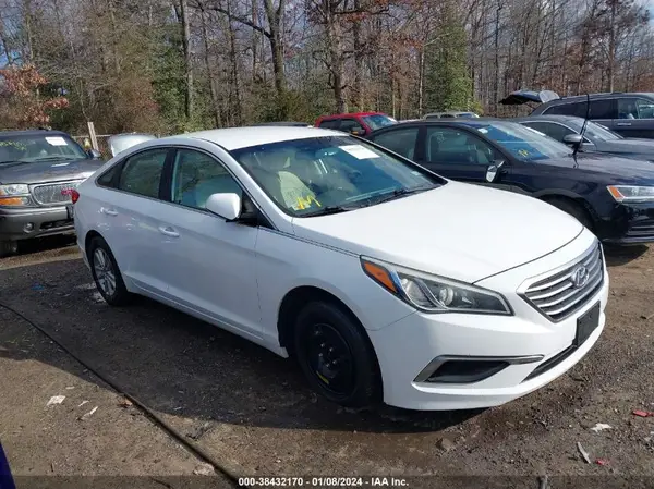 5NPE24AF4GH262448 2016 HYUNDAI SONATA - Image 1