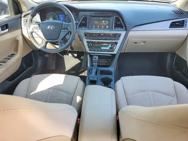 5NPE24AF4GH264216 2016 HYUNDAI SONATA - Image 8