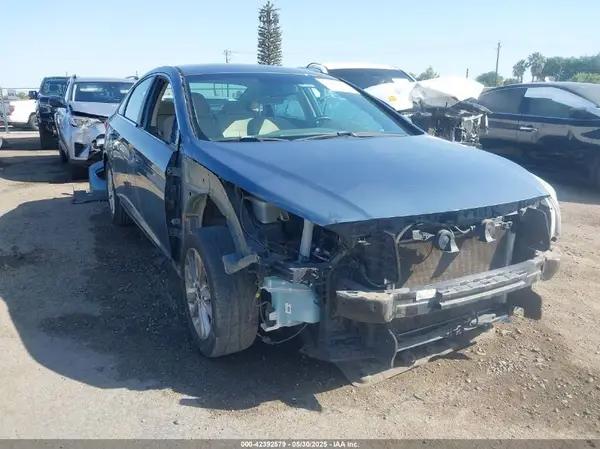 5NPE24AF4GH271425 2016 HYUNDAI SONATA - Image 1