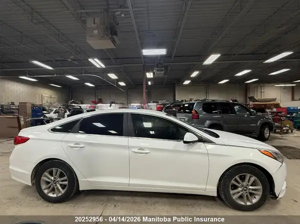 5NPE24AF4GH272218 2016 HYUNDAI SONATA - Image 6