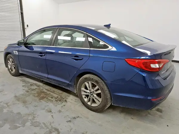 5NPE24AF4GH274812 2016 HYUNDAI SONATA - Image 2