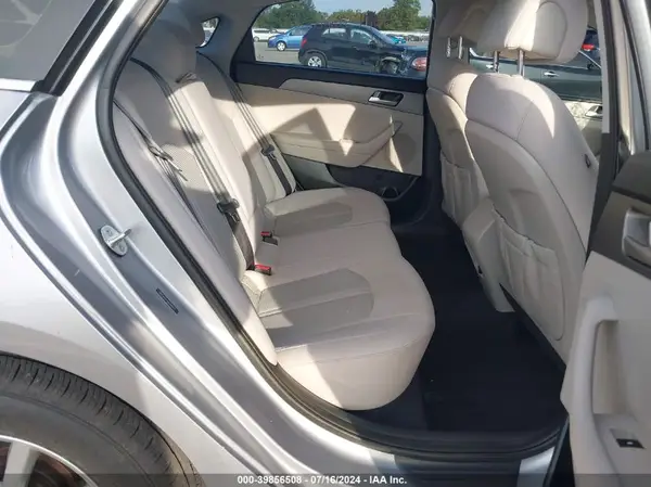 5NPE24AF4GH275412 2016 HYUNDAI SONATA - Image 8