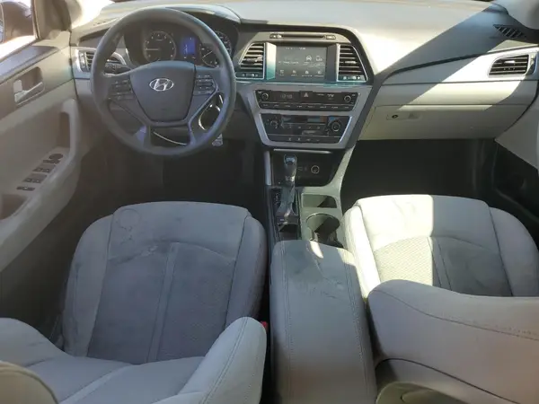 5NPE24AF4GH275605 2016 HYUNDAI SONATA - Image 8