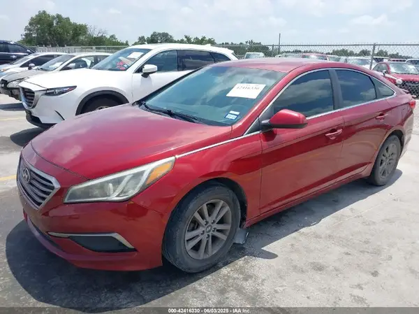 5NPE24AF4GH275703 2016 HYUNDAI SONATA - Image 2
