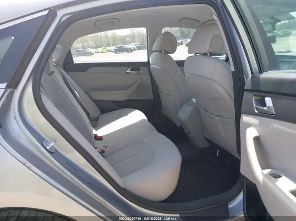 5NPE24AF4GH277239 2016 HYUNDAI SONATA - Image 8