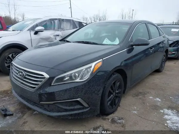 5NPE24AF4GH277550 2016 HYUNDAI SONATA - Image 2