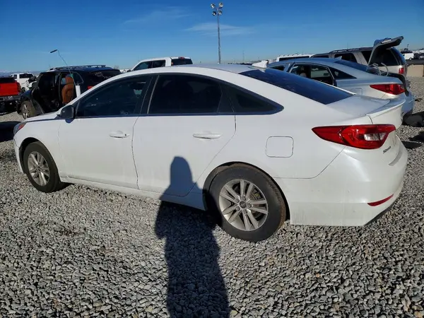 5NPE24AF4GH278133 2016 HYUNDAI SONATA - Image 2