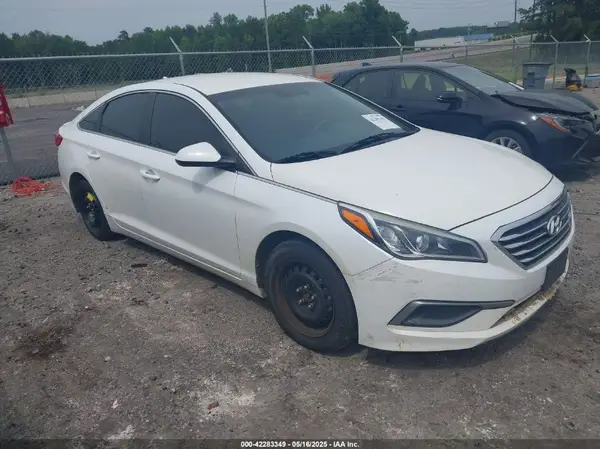 5NPE24AF4GH280853 2016 HYUNDAI SONATA - Image 1