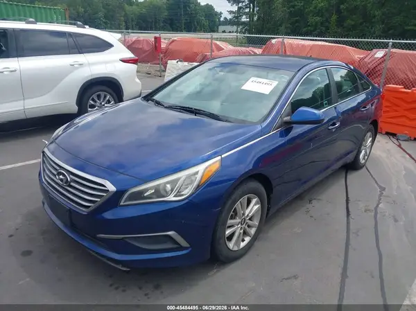 5NPE24AF4GH281873 2016 HYUNDAI SONATA - Image 2
