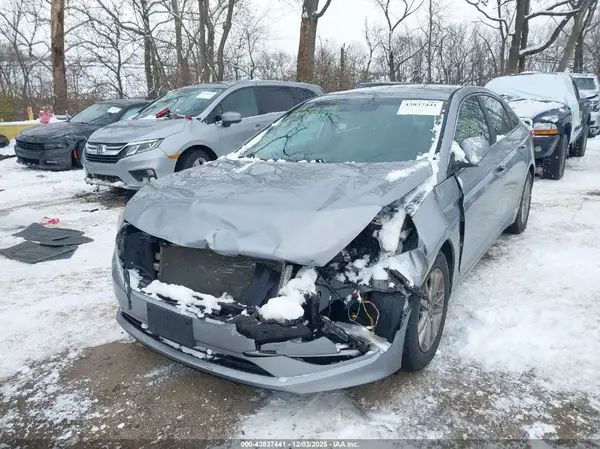 5NPE24AF4GH285387 2016 HYUNDAI SONATA - Image 2