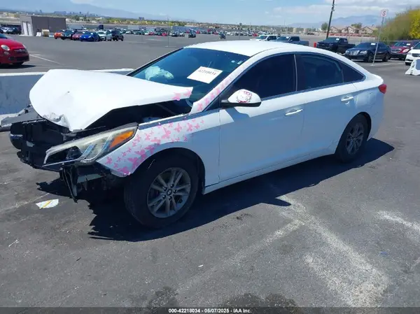 5NPE24AF4GH285471 2016 HYUNDAI SONATA - Image 2