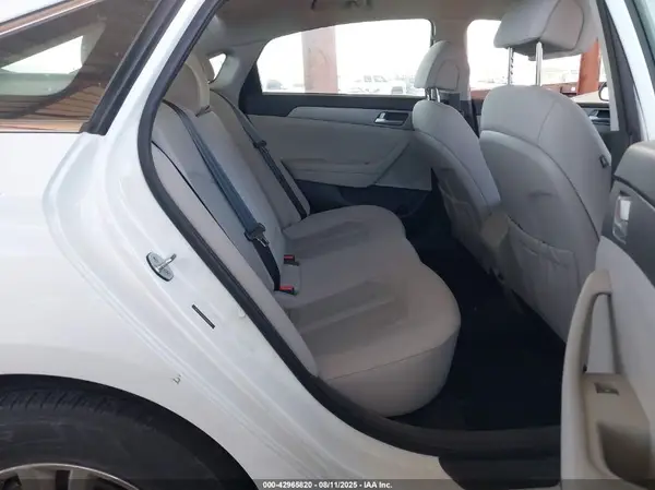 5NPE24AF4GH285762 2016 HYUNDAI SONATA - Image 8