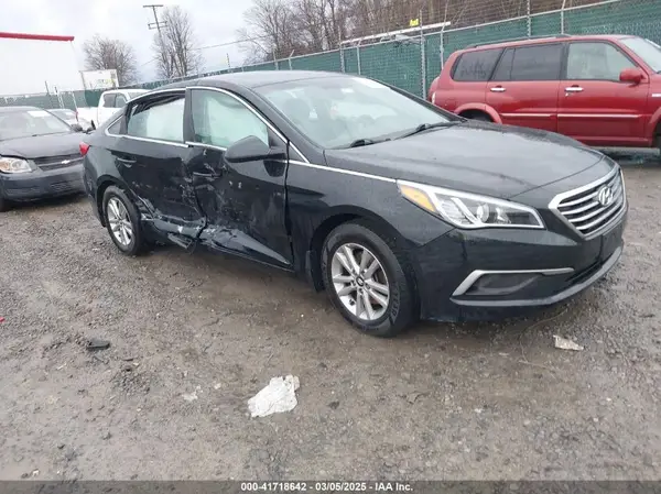 5NPE24AF4GH286264 2016 HYUNDAI SONATA - Image 1
