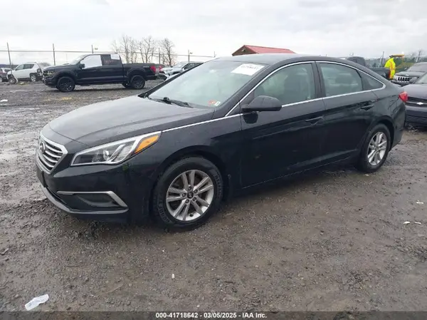 5NPE24AF4GH286264 2016 HYUNDAI SONATA - Image 2