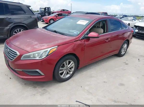 5NPE24AF4GH286409 2016 HYUNDAI SONATA - Image 2