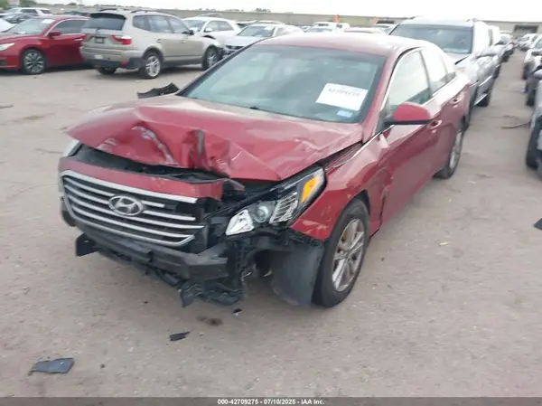 5NPE24AF4GH288323 2016 HYUNDAI SONATA - Image 2