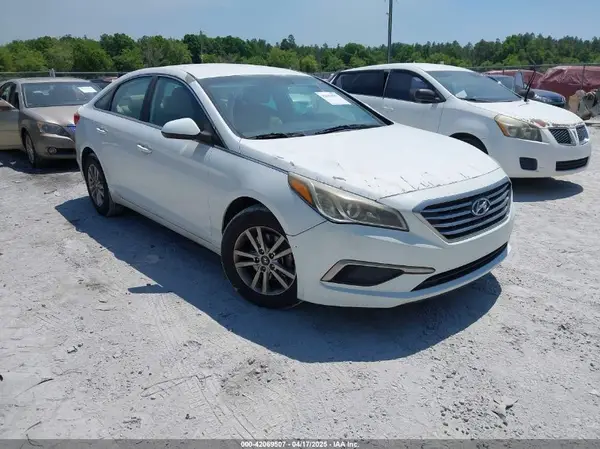 5NPE24AF4GH289889 2016 HYUNDAI SONATA - Image 1