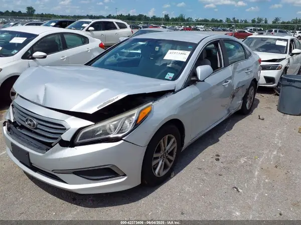 5NPE24AF4GH297345 2016 HYUNDAI SONATA - Image 2