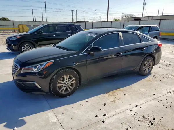 5NPE24AF4GH302768 2016 HYUNDAI SONATA - Image 1