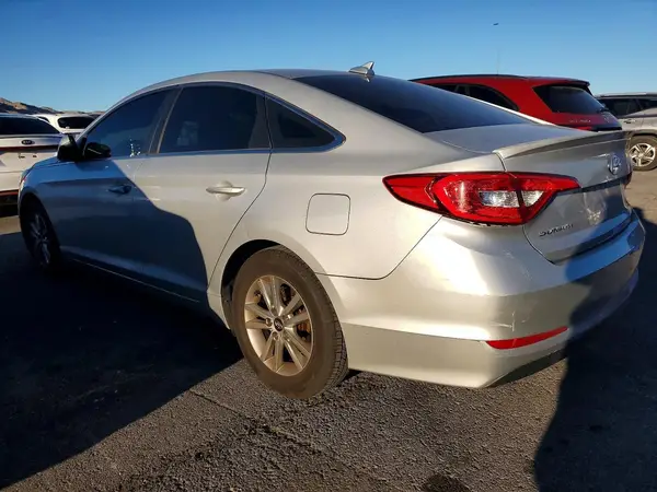 5NPE24AF4GH302821 2016 HYUNDAI SONATA - Image 2